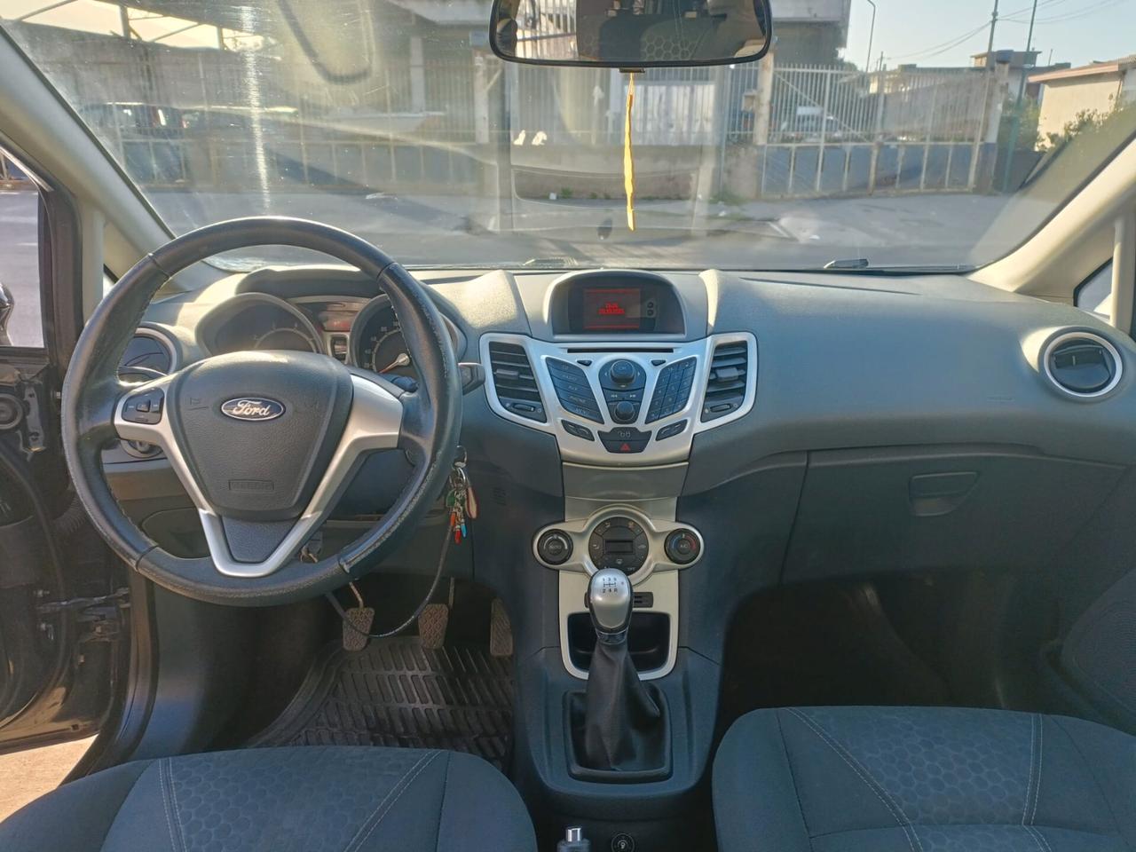 Ford Fiesta 1.4 5 porte Bz.- GPL Titanium