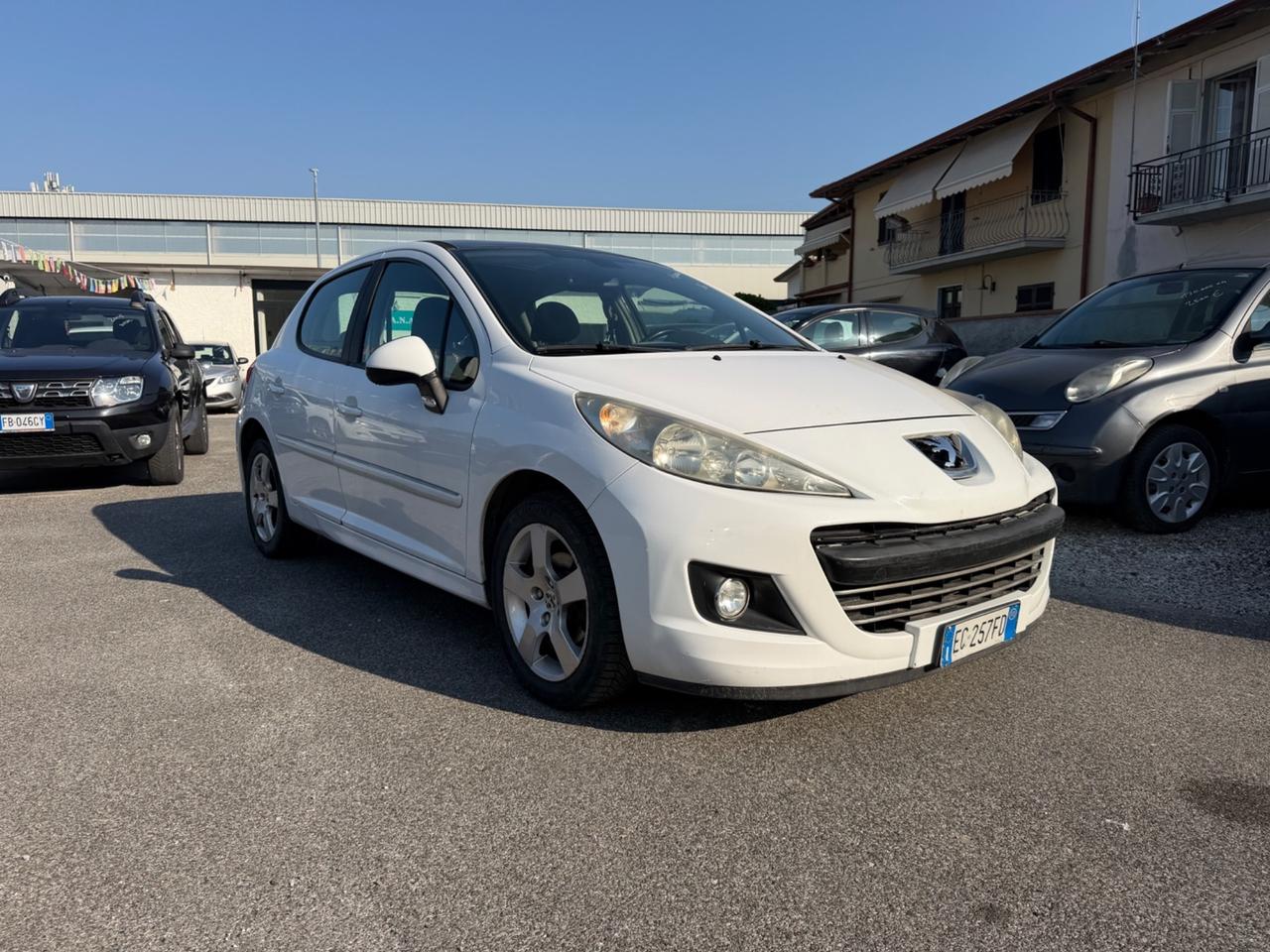 Peugeot 207 1.6 8V HDi 93CV 5p. XS