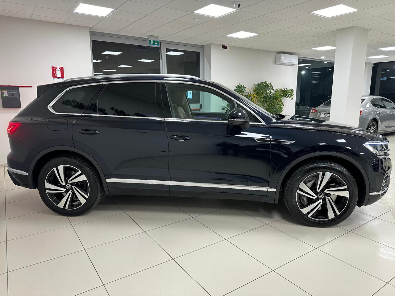 Volkswagen Touareg 3.0 V6 TSI eHybrid 381 CV 2021