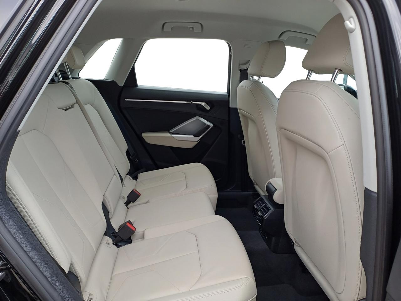 Audi Q3 40 2.0 tfsi s line edition quattro s-tronic