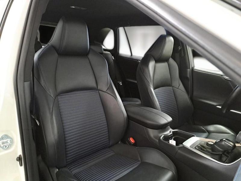TOYOTA RAV 4 2.5 HV 222v E-CVT Style 4WD