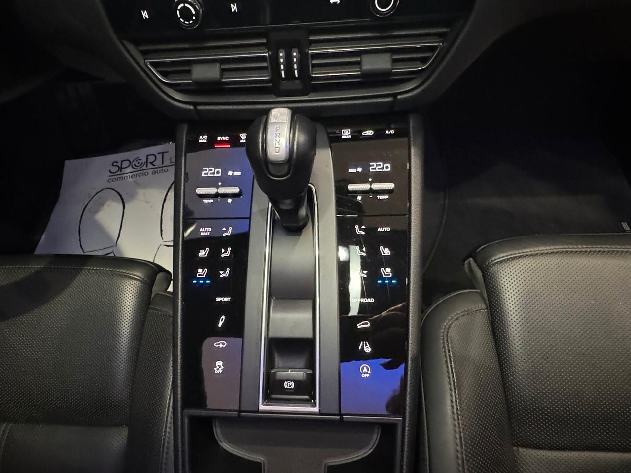 Porsche Macan 2.0 265CV GESSO TETTO PASM FULL