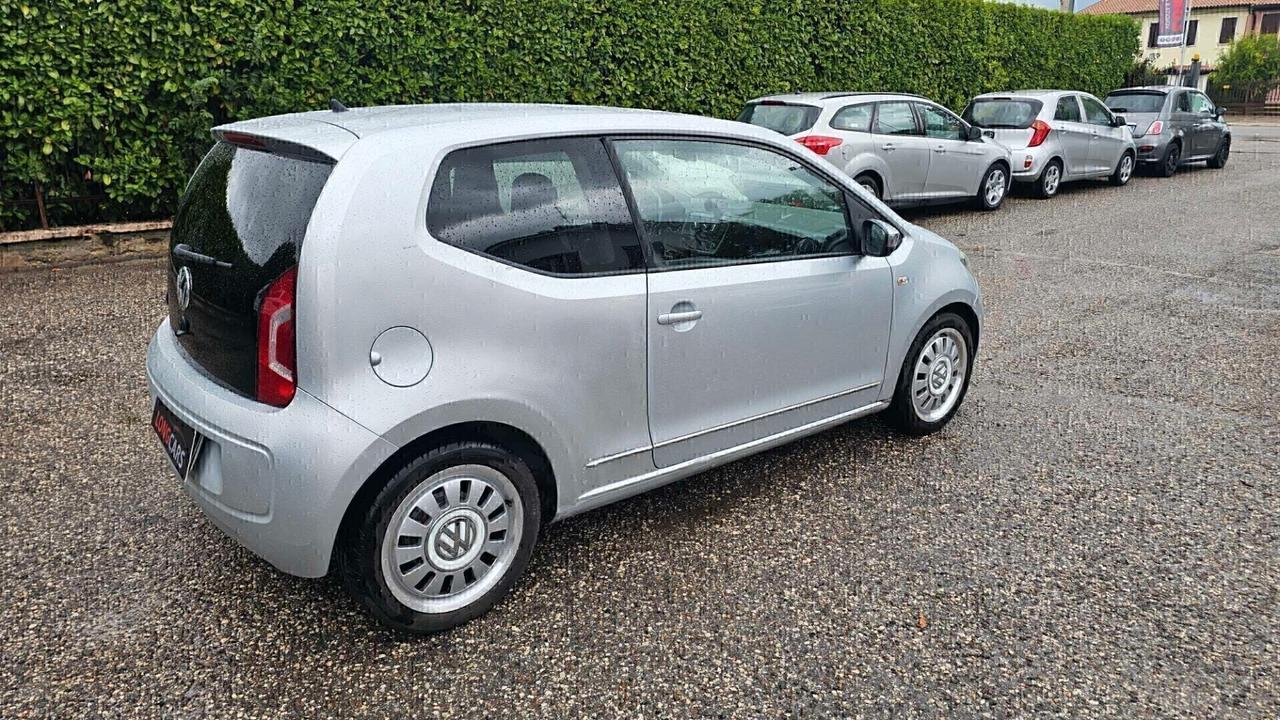 Volkswagen up! 1.0 75 CV 5p. high up! Neopatentati
