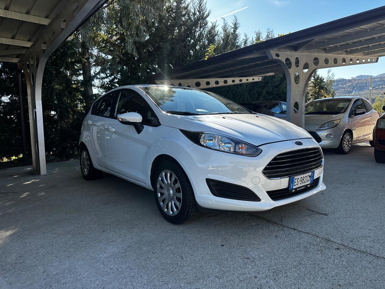 Ford Fiesta 1.2 60CV 5 porte Neopatentati