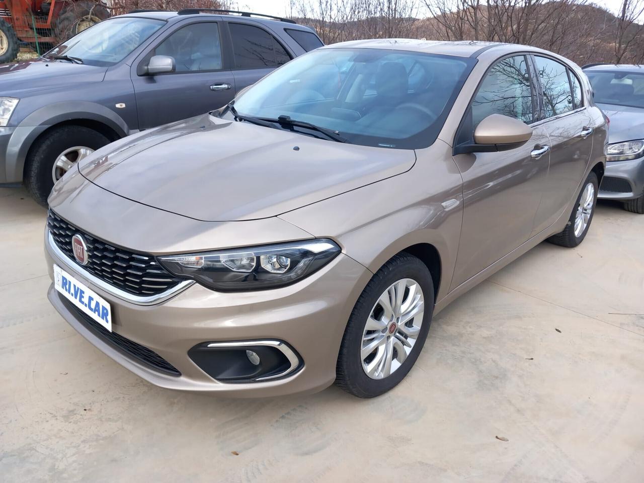 Fiat Tipo 1.6 Mjt S&S 5 porte Lounge