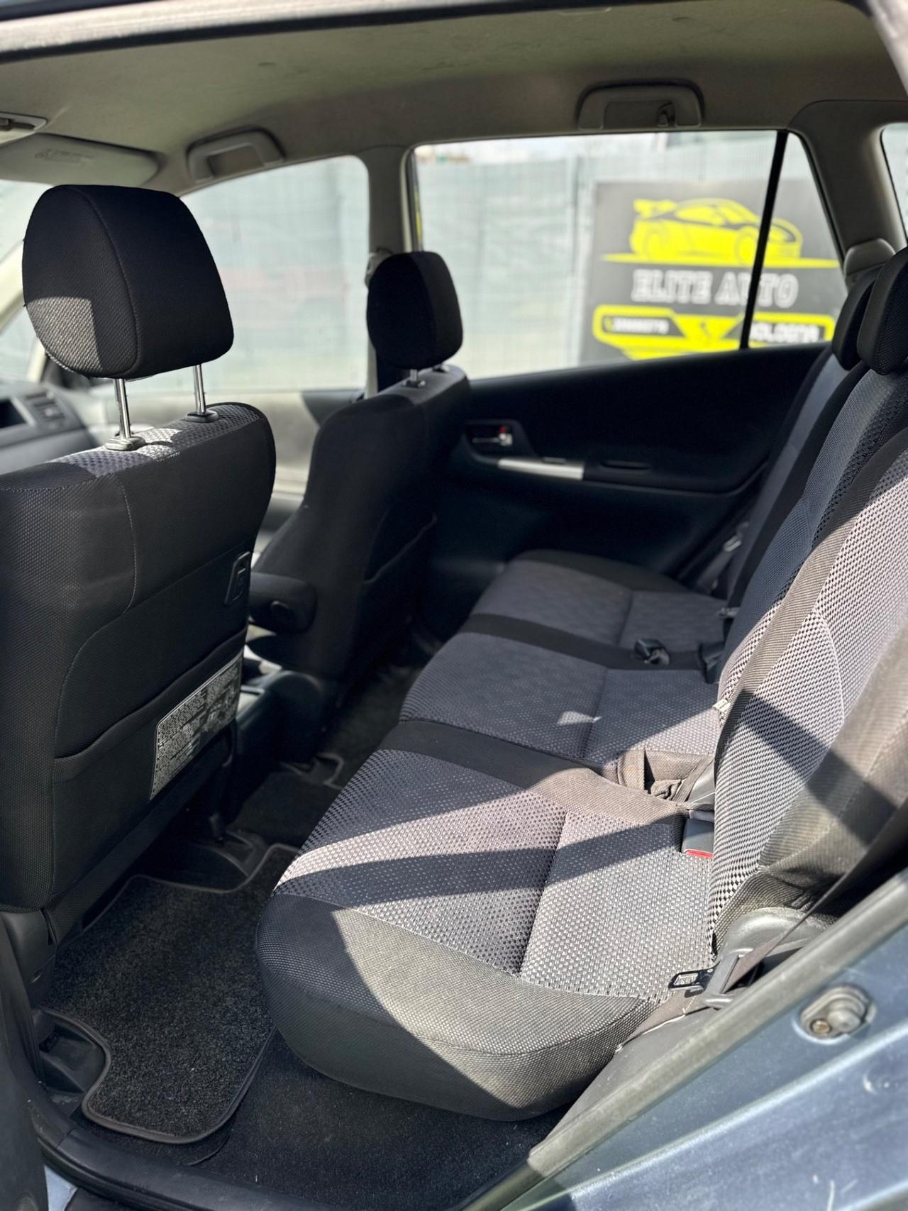 Toyota COROLLA VERSO 2.0 DIESEL NEOPATENTATI