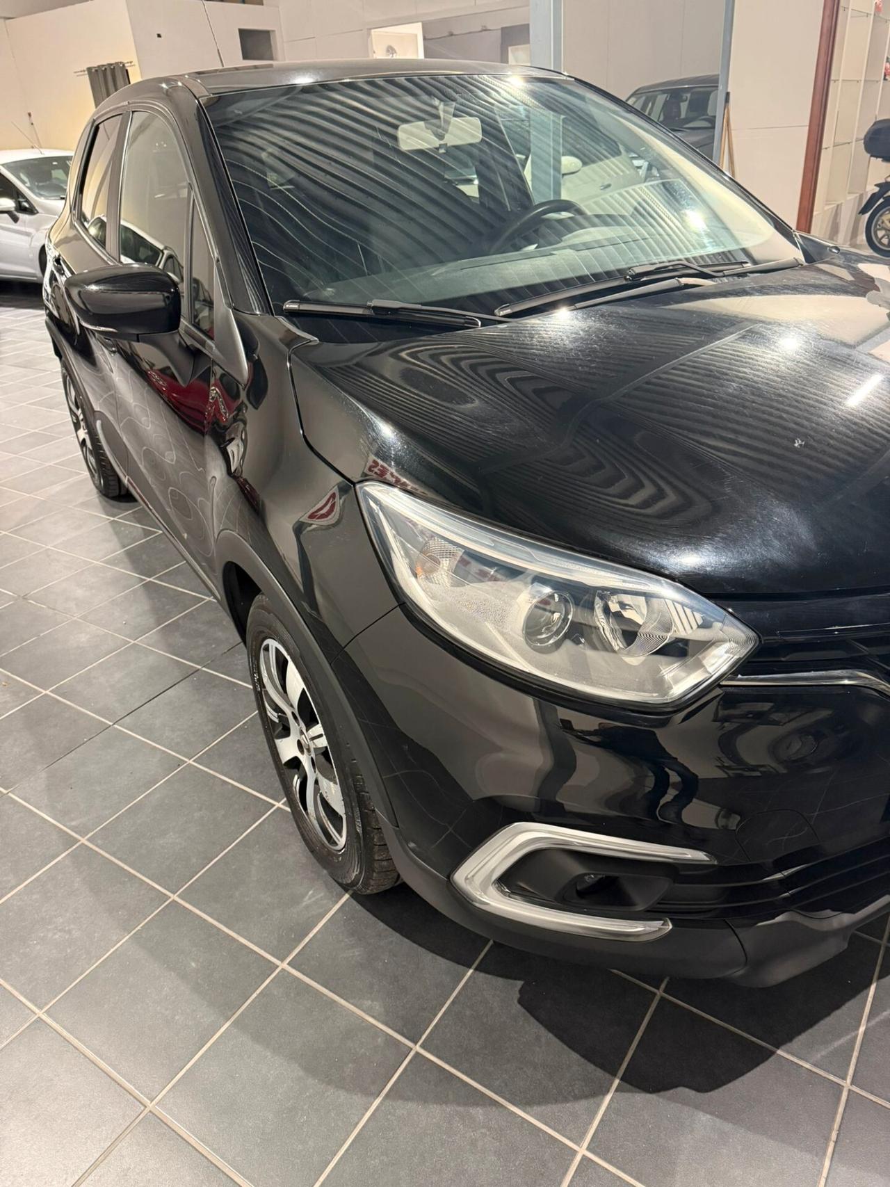 Renault Captur dCi - NEOPATENTATI - GARANZIA