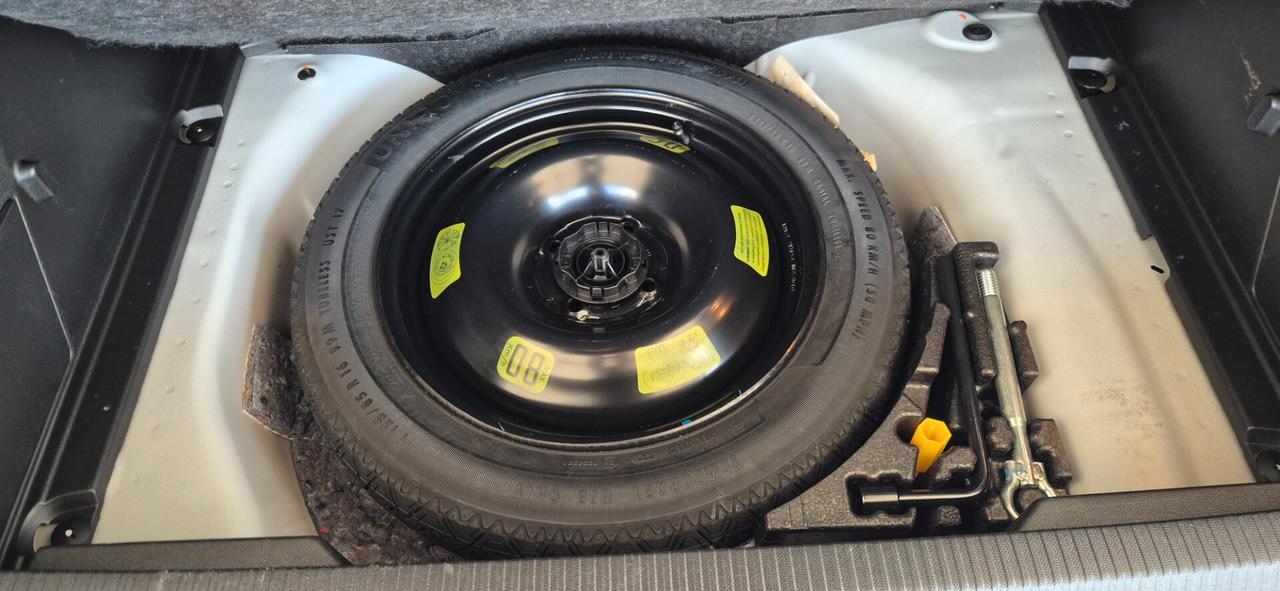 PEUGEOT 2008 1.5HDI 130CV C.Automatico 05/2021