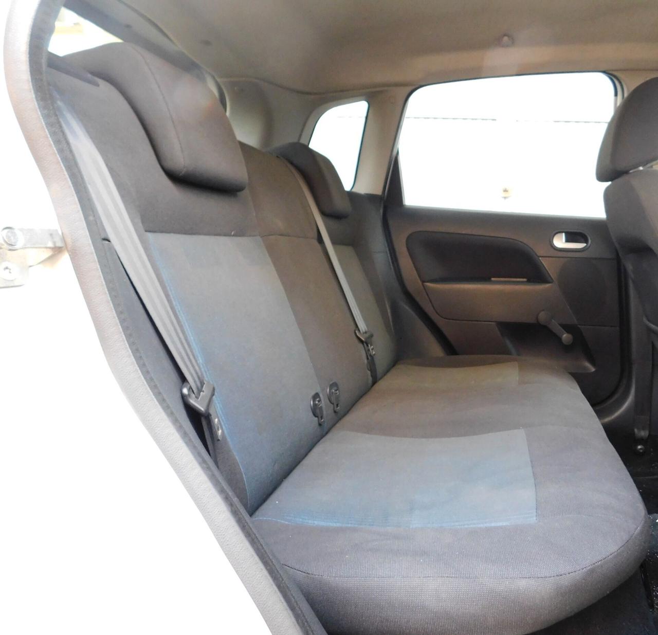 FIESTA 1.4 TDCi 50Kw 5porte Titanium