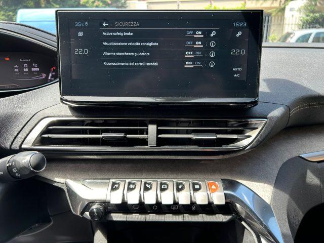 PEUGEOT 5008 PureTech Turbo 130 GT