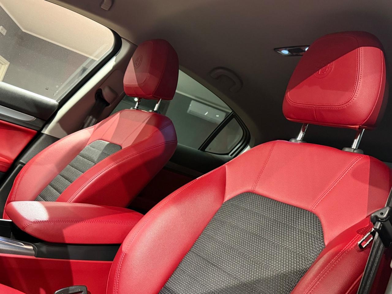 Alfa Romeo Stelvio 2.2 Turbodiesel 190 CV AT8 Q4 Sprint