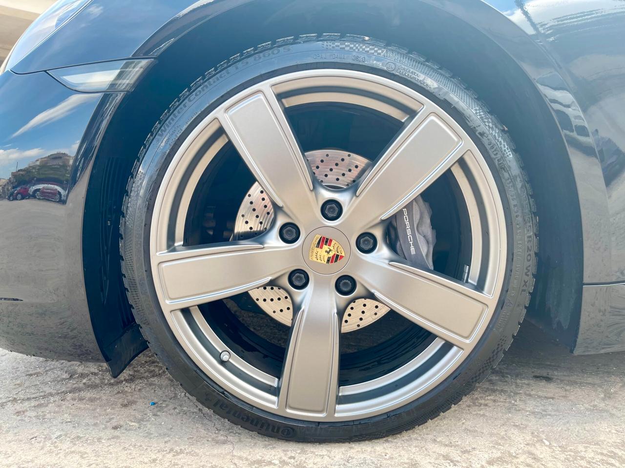 Porsche 718 Spyder Cayman 2.0
