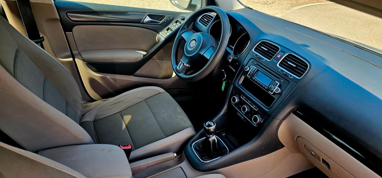 Volkswagen Golf 1.6 TDI DPF 5p. Highline