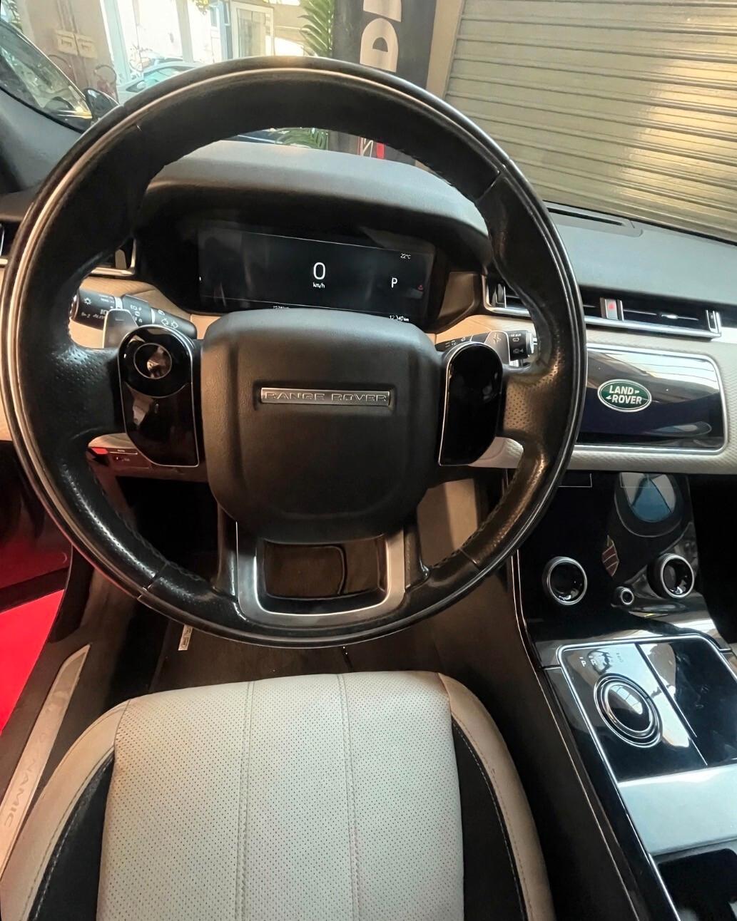 RANGE ROVER VELAR R-DYNAMIC SE 5p 3.0 D V6 300CV SE TETTO NAVI CERCHI 21 VIRTUAL