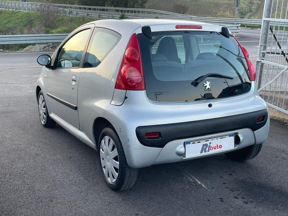 Peugeot 107 1.0 68CV