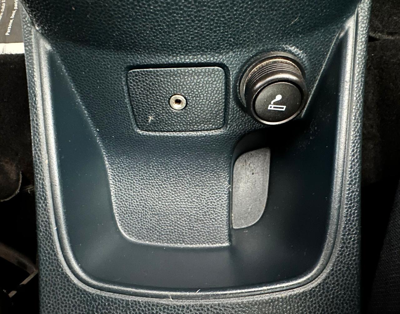 Ford Fiesta 1.2 82 CV 5 porte Titanium