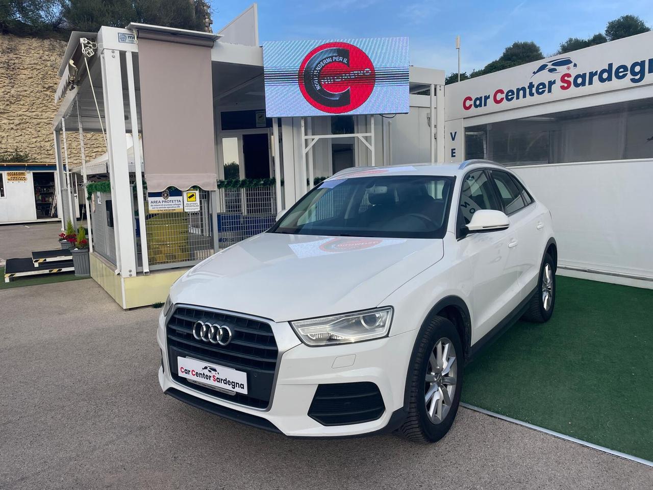 Audi Q3 2.0 TDI 150 CV Business