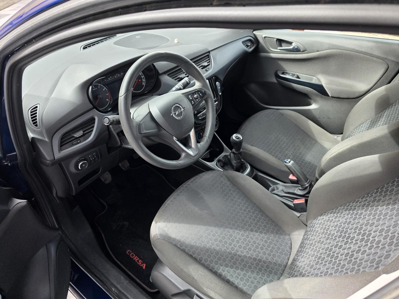 Opel Corsa 1.2 5 porte