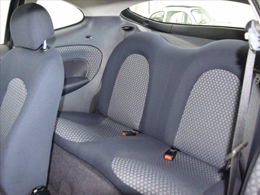 FORD Puma 1.7 vct 16v c/clima del 1997