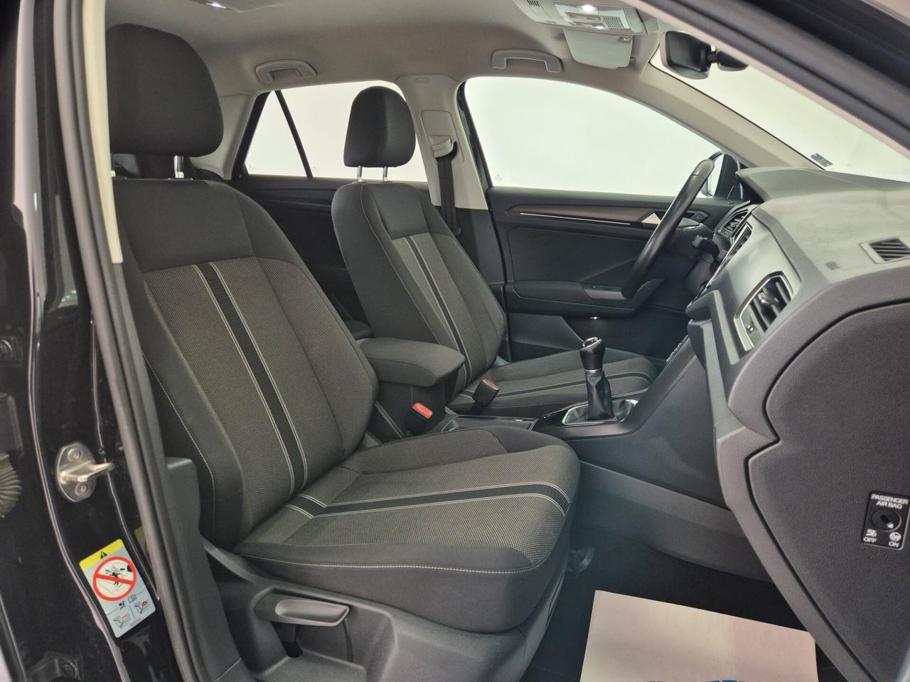 VOLKSWAGEN T-Roc Advanced 1.0 Tsi