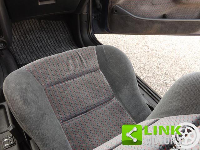 FORD Escort 1.8i 16V cat Cabrio XR