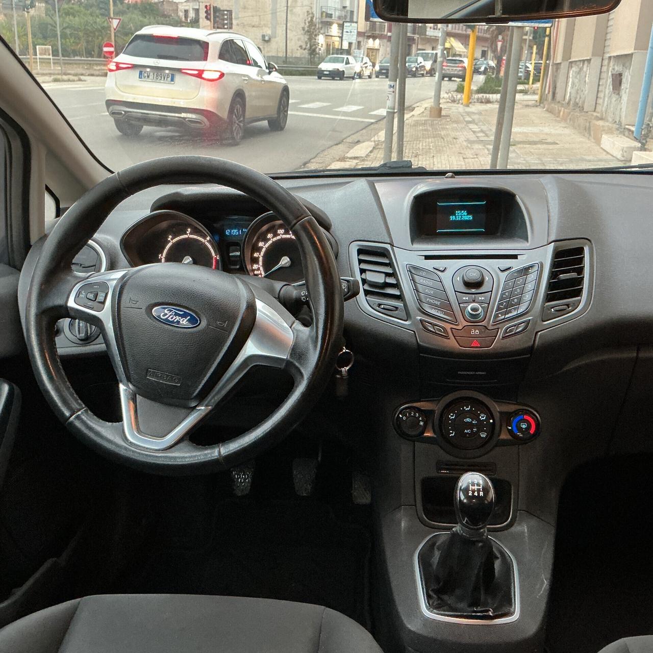 Ford Fiesta 1.5 TDCi 75CV 5 porte Titanium