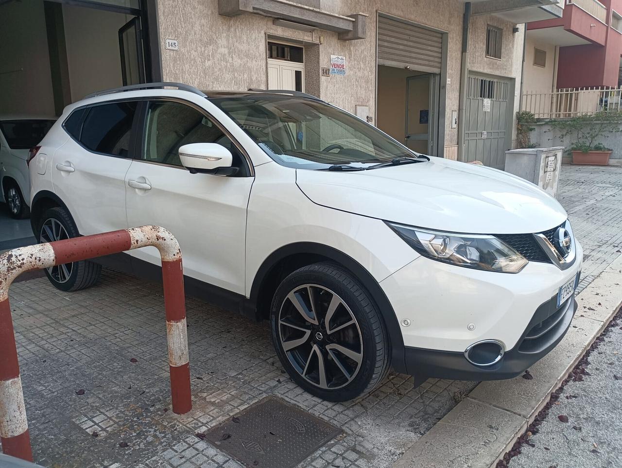Nissan Qashqai 1.5 dCi 110 Cv Tekna 360