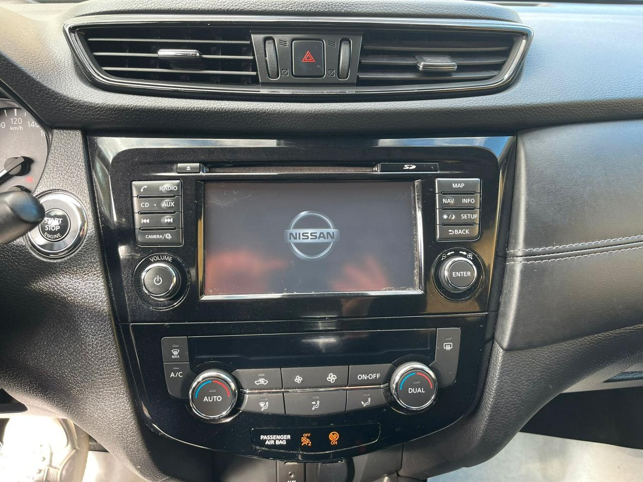 Nissan X-Trail dCi 150 2WD N-Connecta