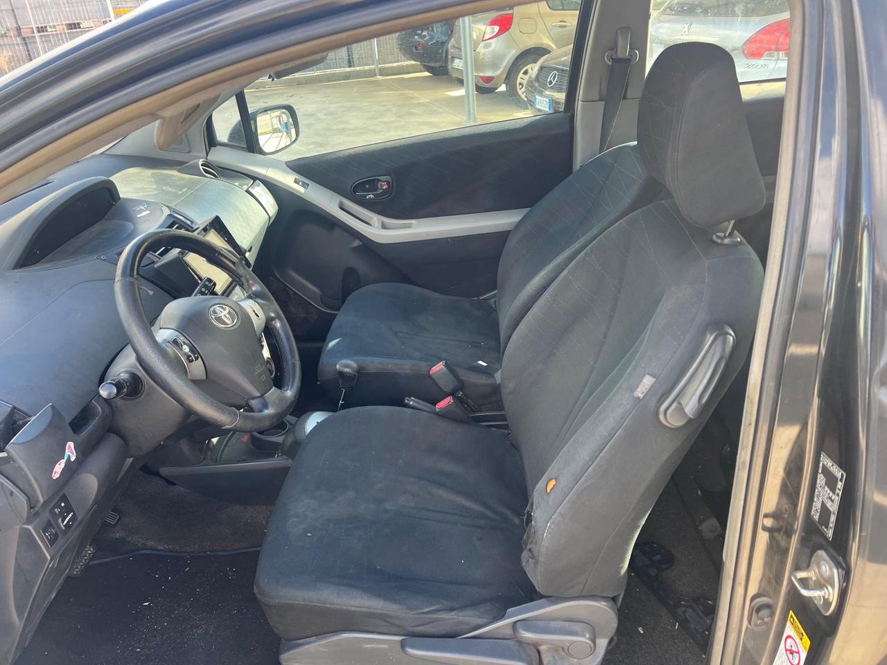 Toyota Yaris 1.4 D-4D 3 porte Sol