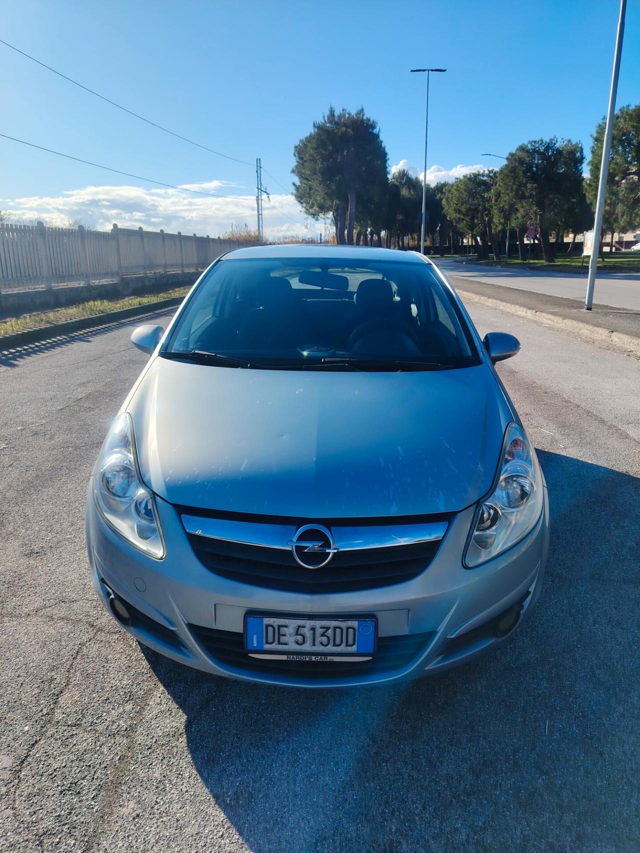 Opel Corsa 1.2i 16V cat 3 porte Silverline