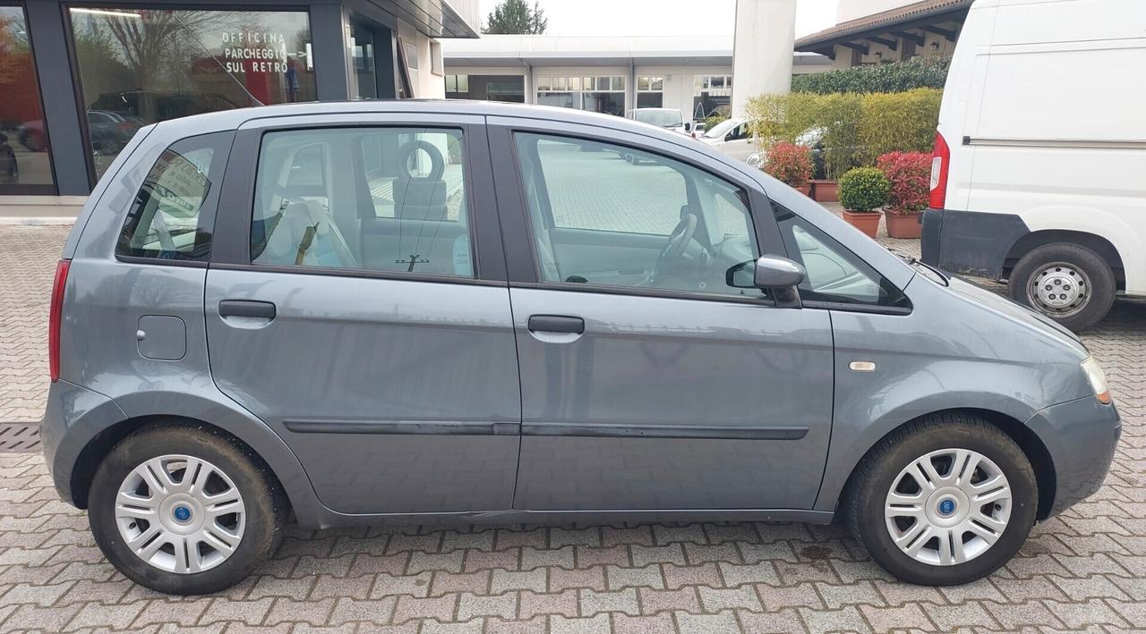 Fiat Idea 1.4 16V Active