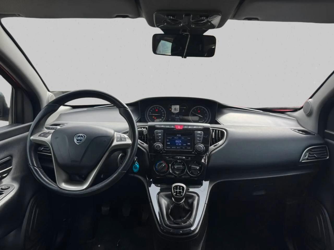 Lancia Ypsilon 1.2 69 CV 5 porte GPL Ecochic Gold 10/2017