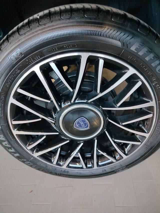 LANCIA Ypsilon 1.0 70cv Hybrid Platino PROMO