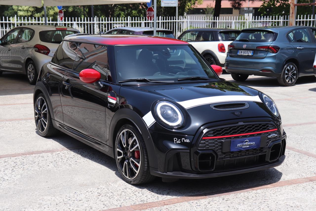 Mini 2.0 John Cooper Works Pat Moss Edition