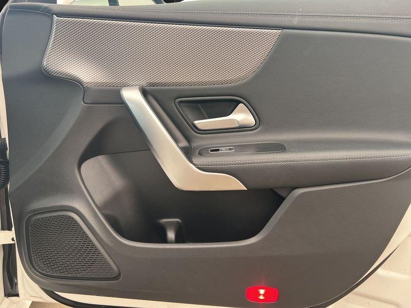 Mercedes-Benz CLA 180 d Automatic Sport