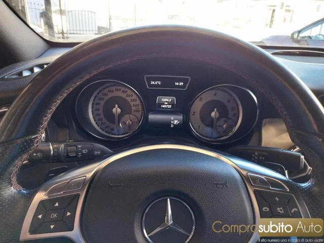 MERCEDES-BENZ GLA 200 d Automatic 4Matic Premium