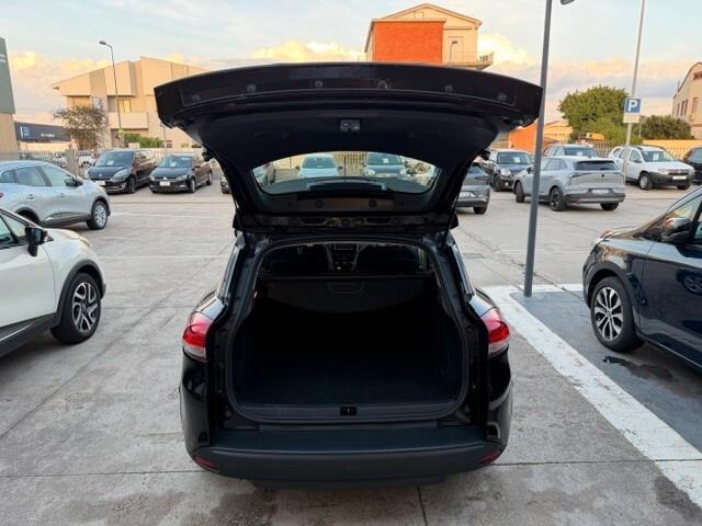 Renault Clio Sporter 1.2 75CV Zen