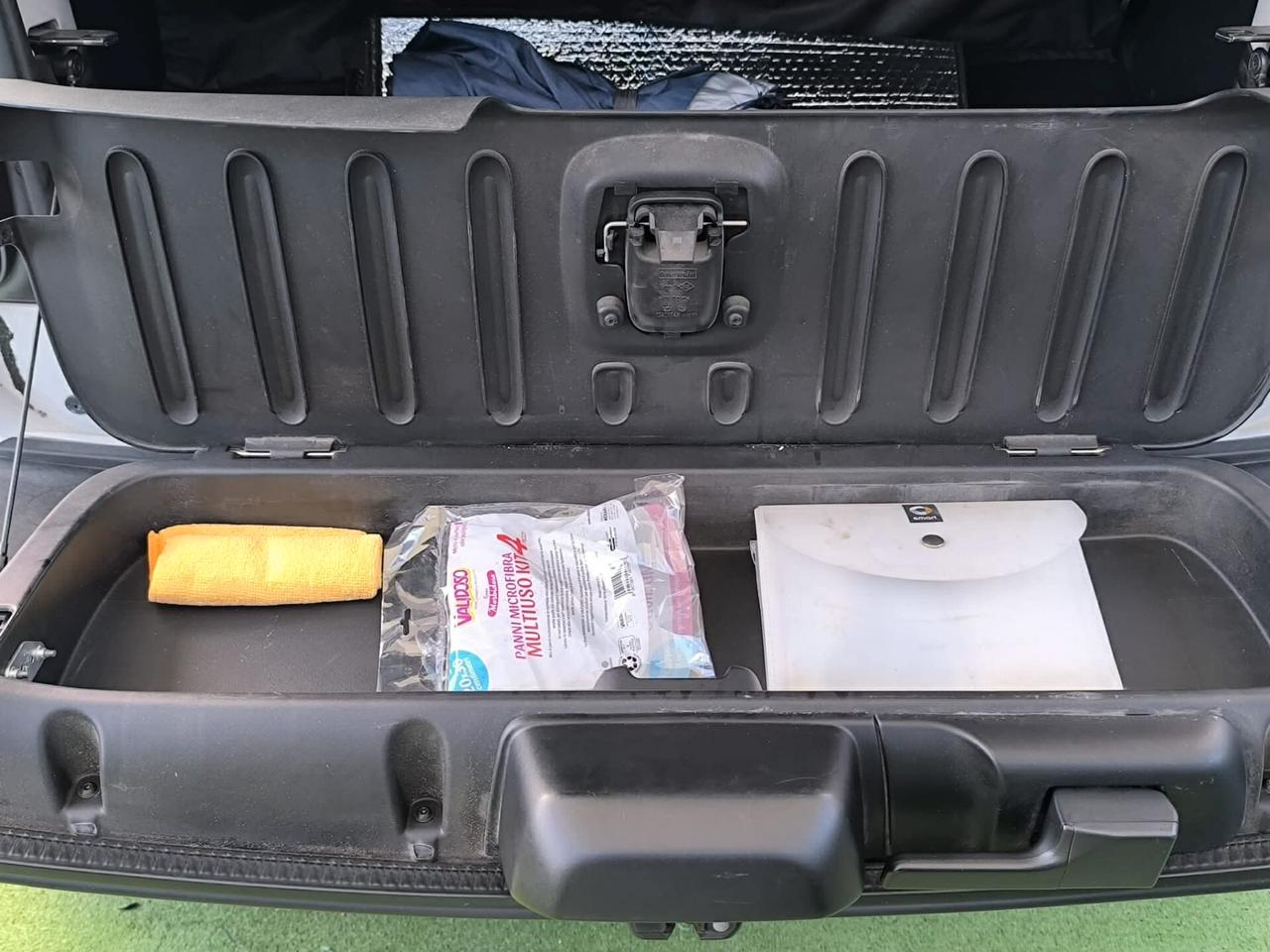 Smart ForTwo 1.0 71 cv - Cambio Automatico Block Shaft