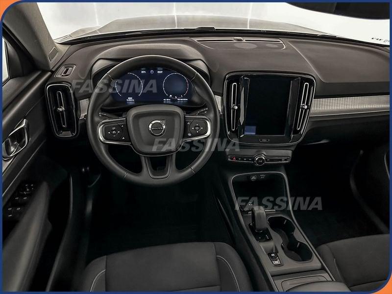 Volvo XC40 XC40 2.0 b4 Momentum awd auto my21