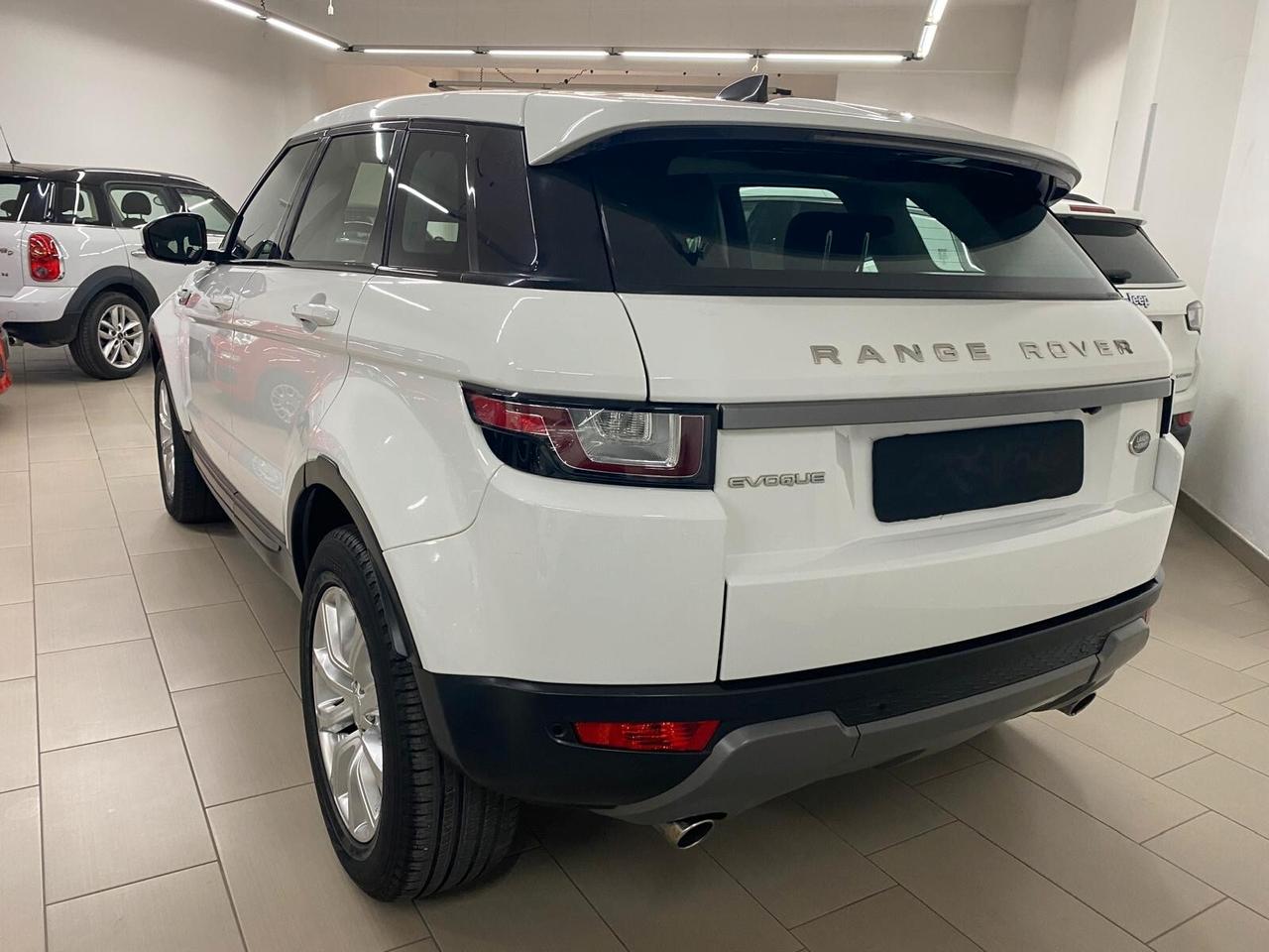 Land Rover Range Evoque 2.0 TD4 150 CV 5p. Pure