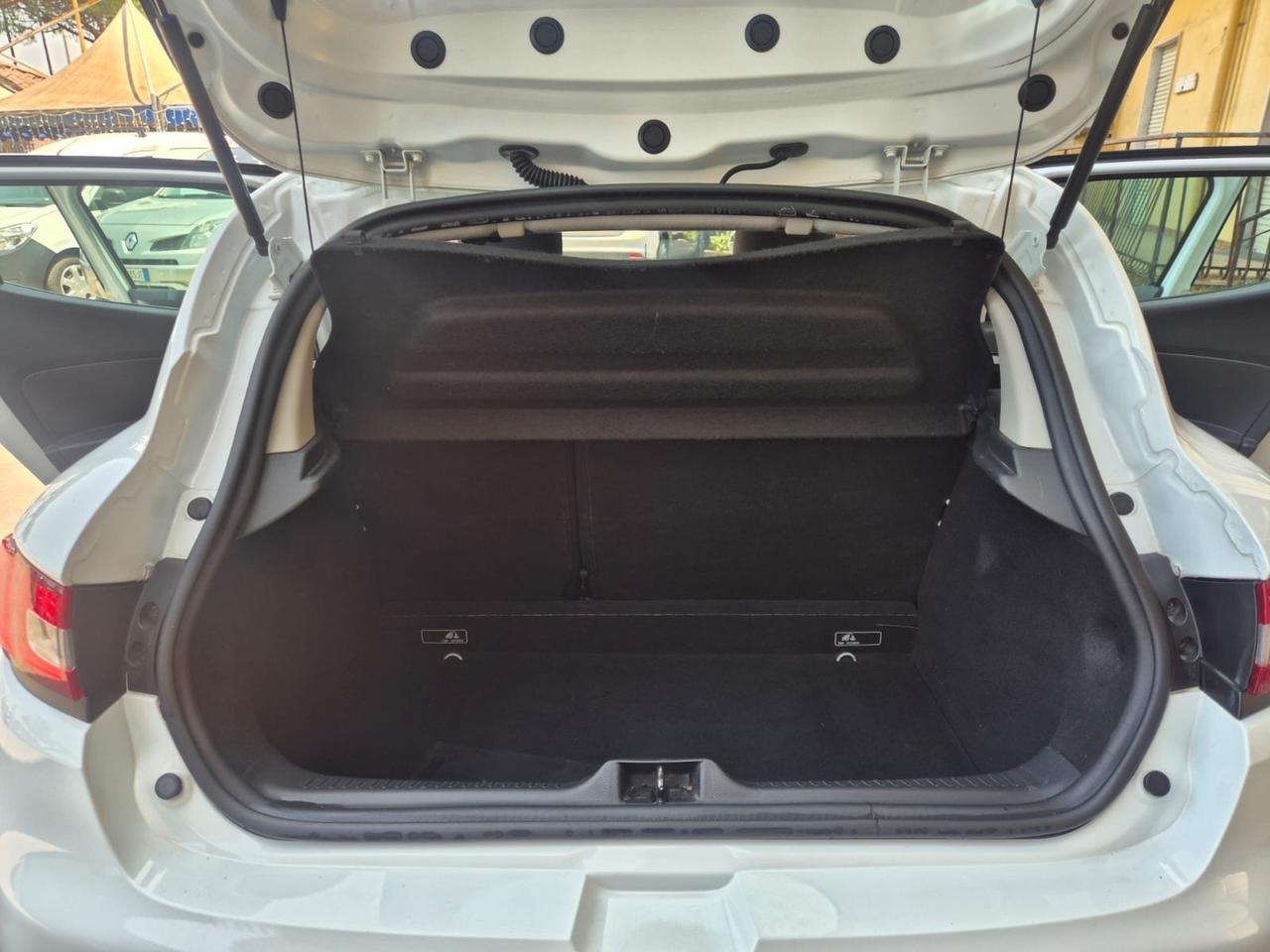 Renault Clio 1.2 75CV 5 porte Wave