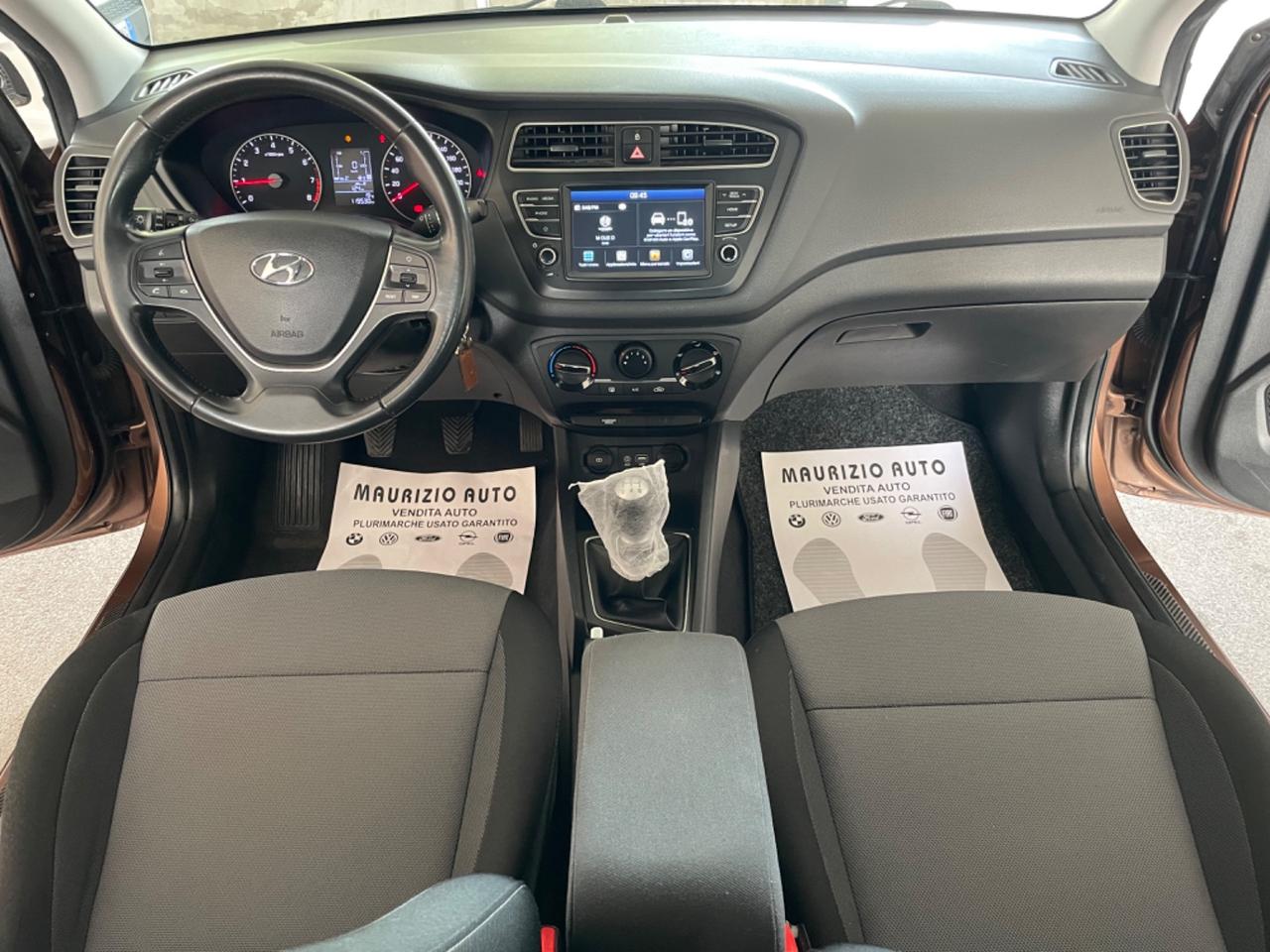 HYUNDAI I-20 GPL DI SERIE SPORT NAV RETROCAMERA ECC
