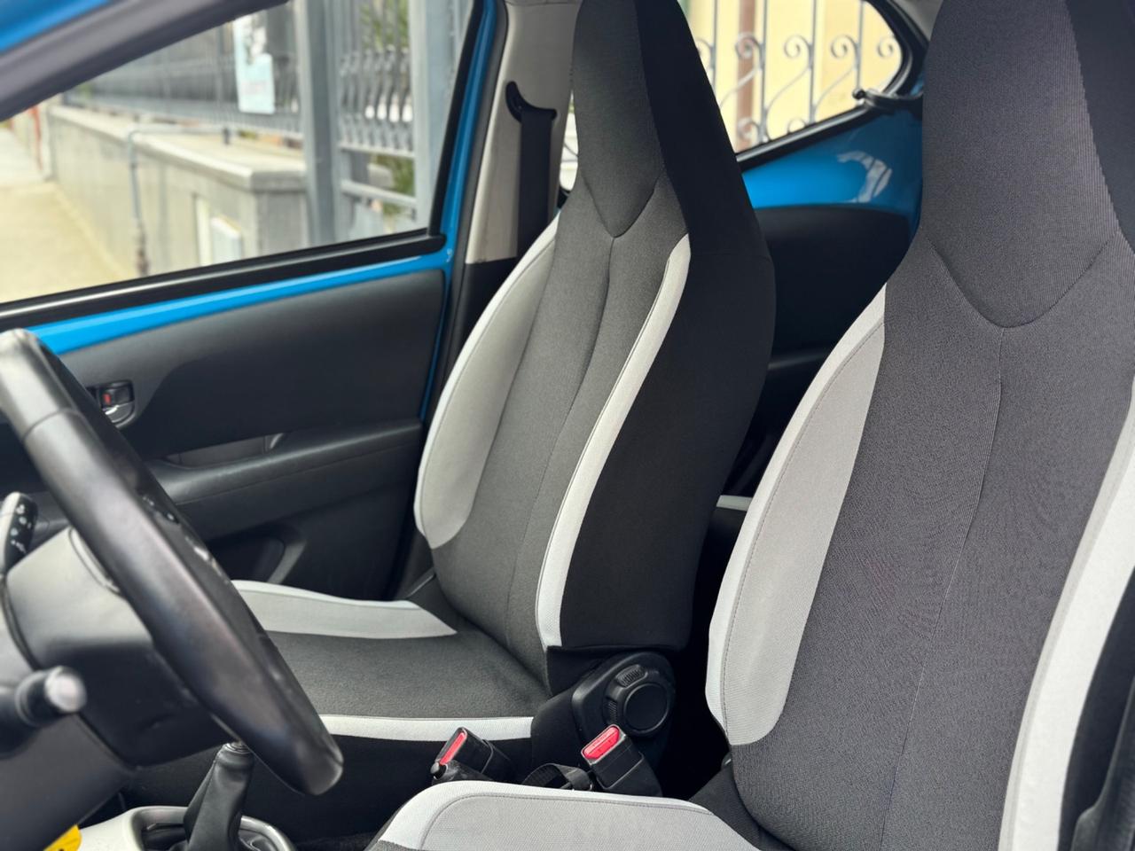 Toyota Aygo 1.0 VVT-i 72 CV 5 porte x-cool