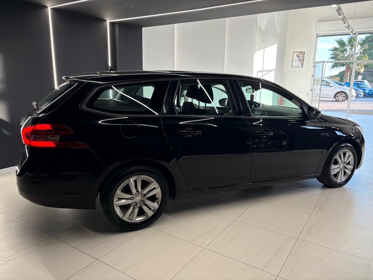 Peugeot 308 BlueHDi 120 S&S SW 2017