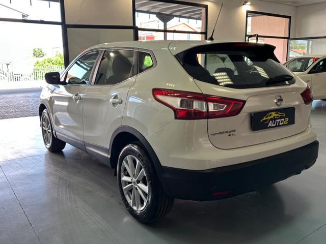 NISSAN Qashqai 1.6 dCi 2WD*CAMBIO AUTO*