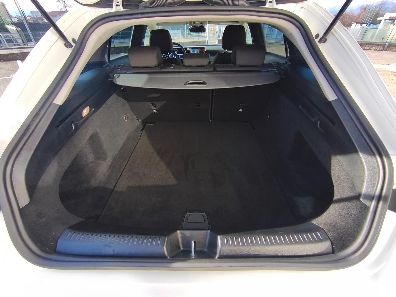 MERCEDES CLA S.Brake (X118) CLA 200 d Automati...