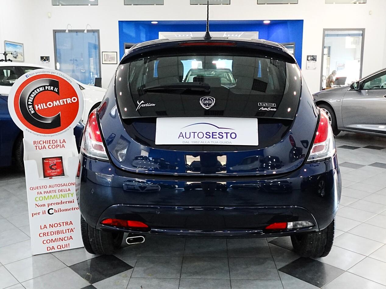 Lancia Ypsilon III 1.0 FIREFLY HYBRID 70 CV GOLD