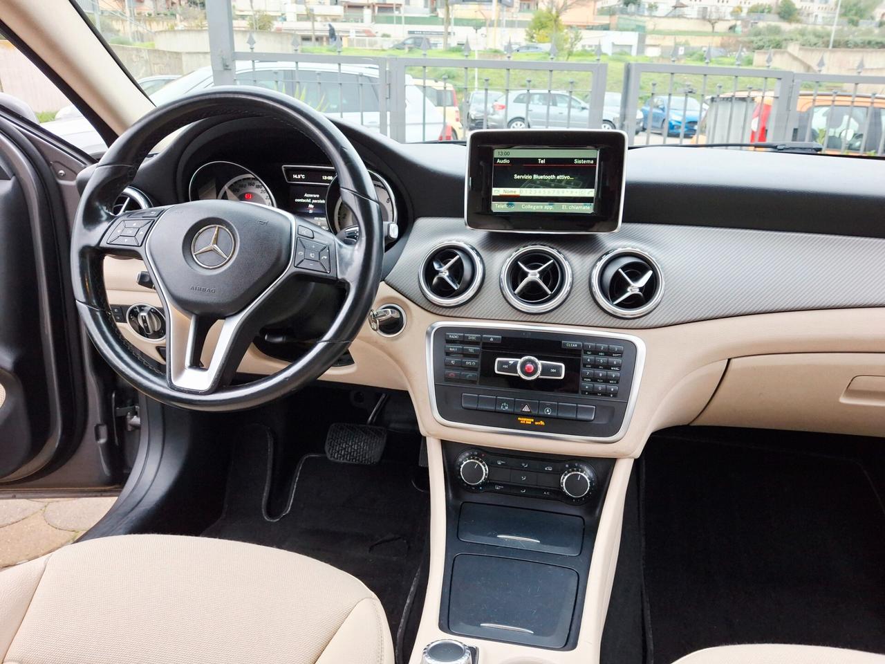 Mercedes-benz GLA 200 d Automatic Sport