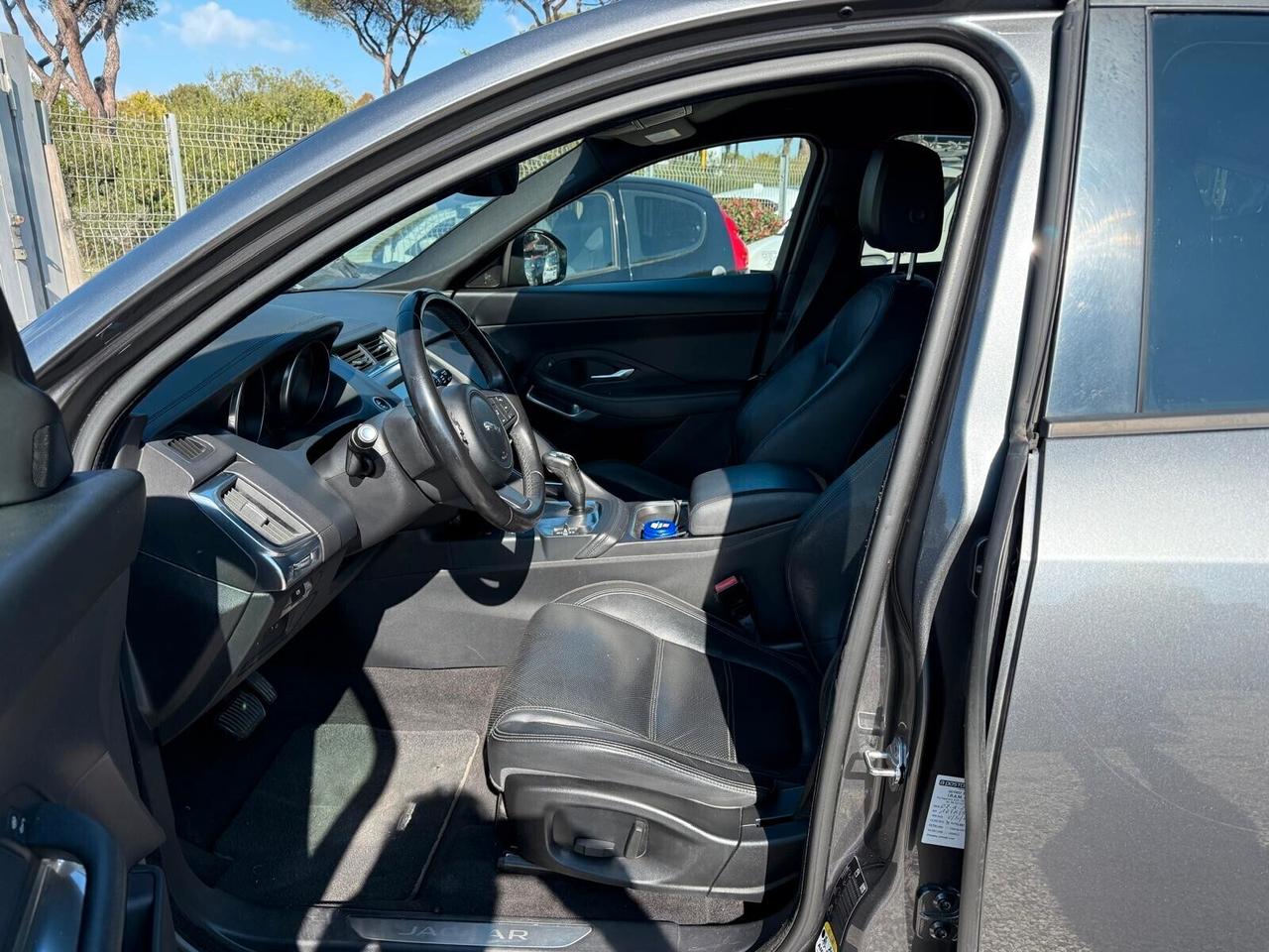 Jaguar E-Pace 2.0D 150 CV AWD R-Dynamic