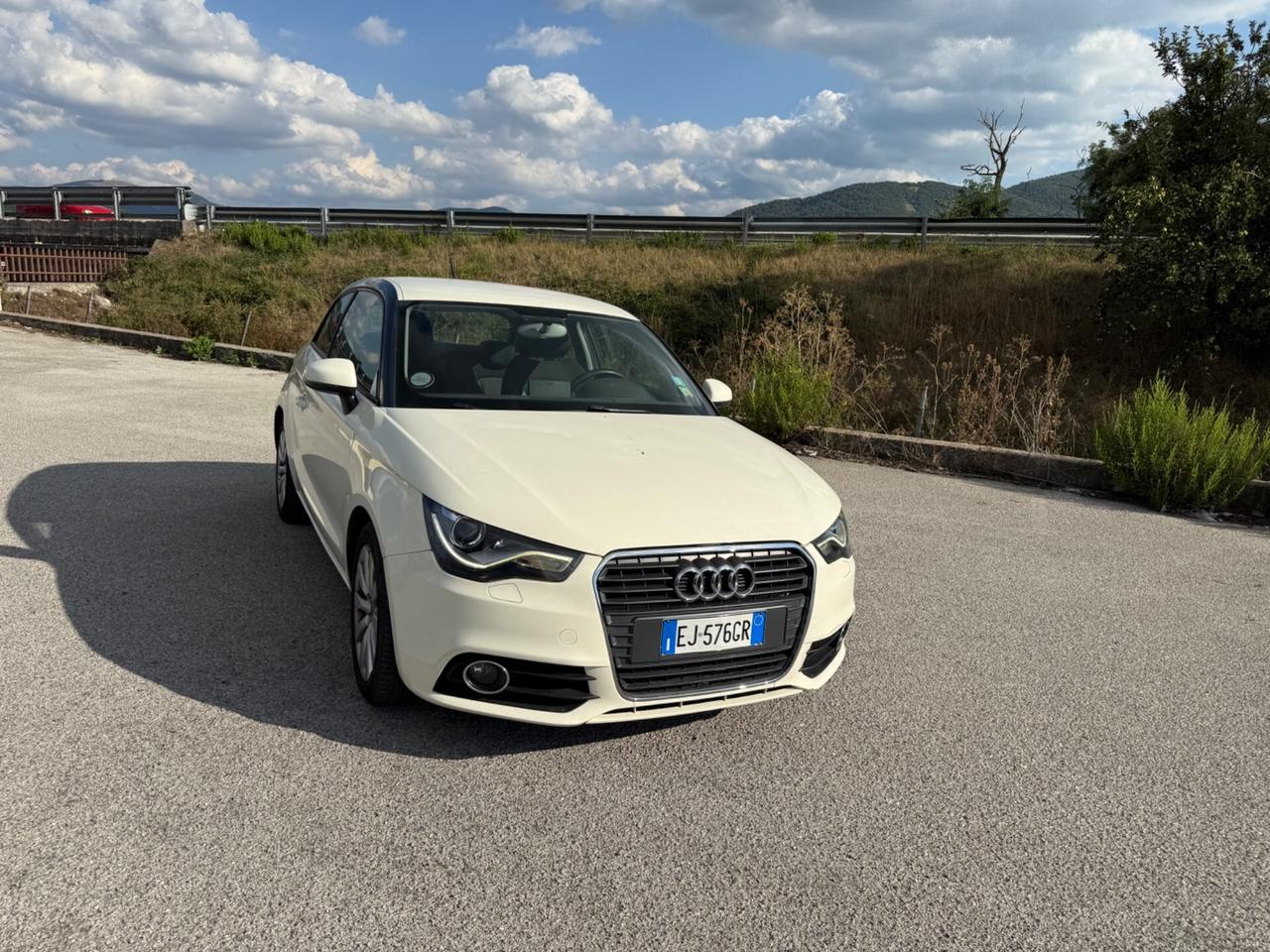Audi A1 1.6 TDI 105 CV Attraction